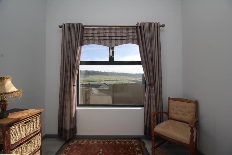 3 Bedroom Property for Sale in Reebok Western Cape